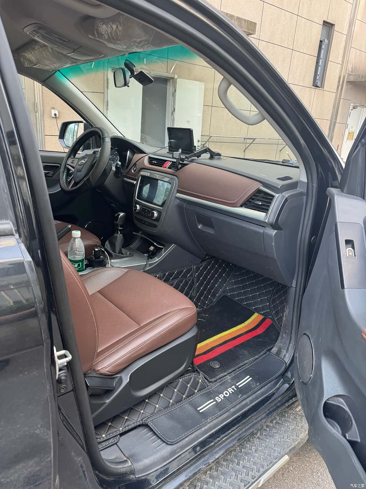 JAC T8, 2018 3