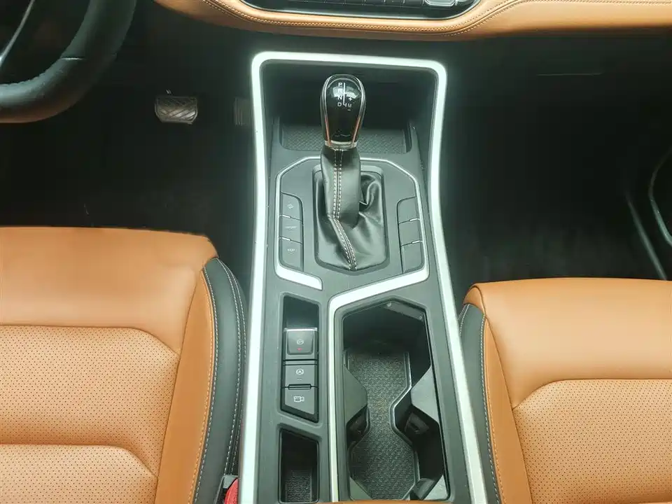Geely Vision X6