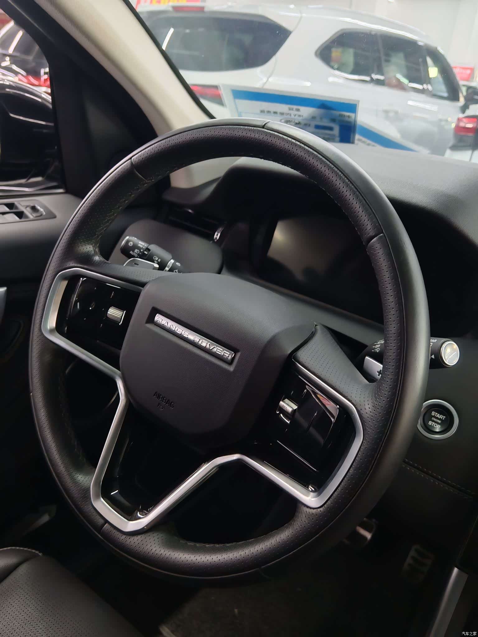 Land Rover Discovery, 2024 12