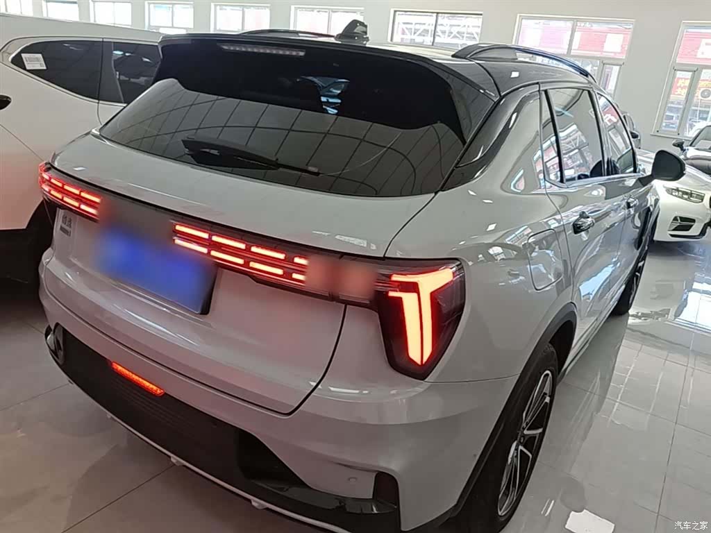 Lynk & Co 01, 2022 6