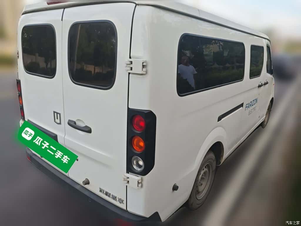 YuanCheng V6E, 2024 все фото