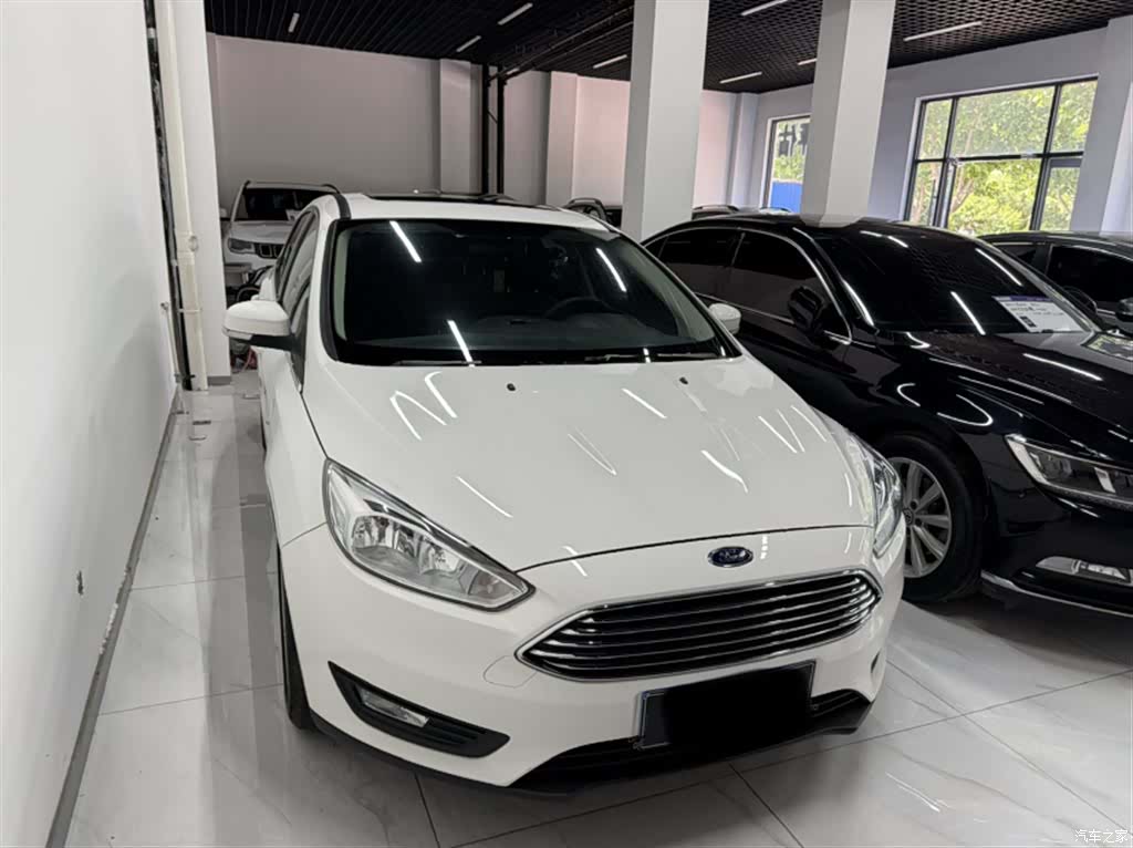 Ford Focus, 2020 4