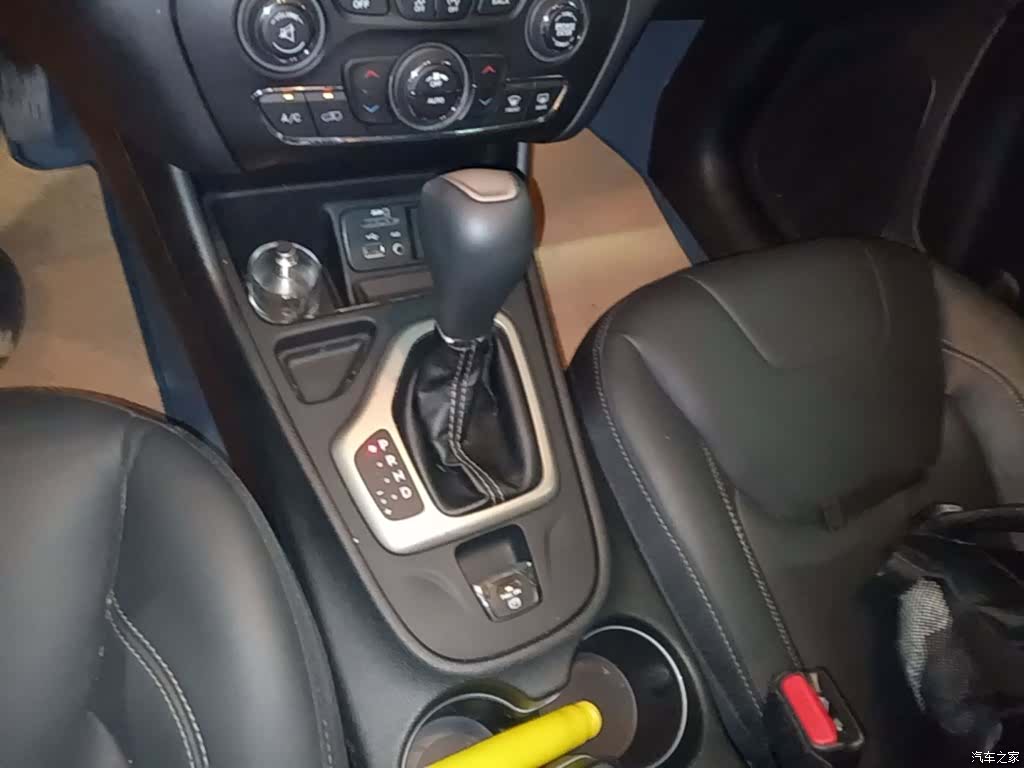 Jeep Cherokee, 2017 14