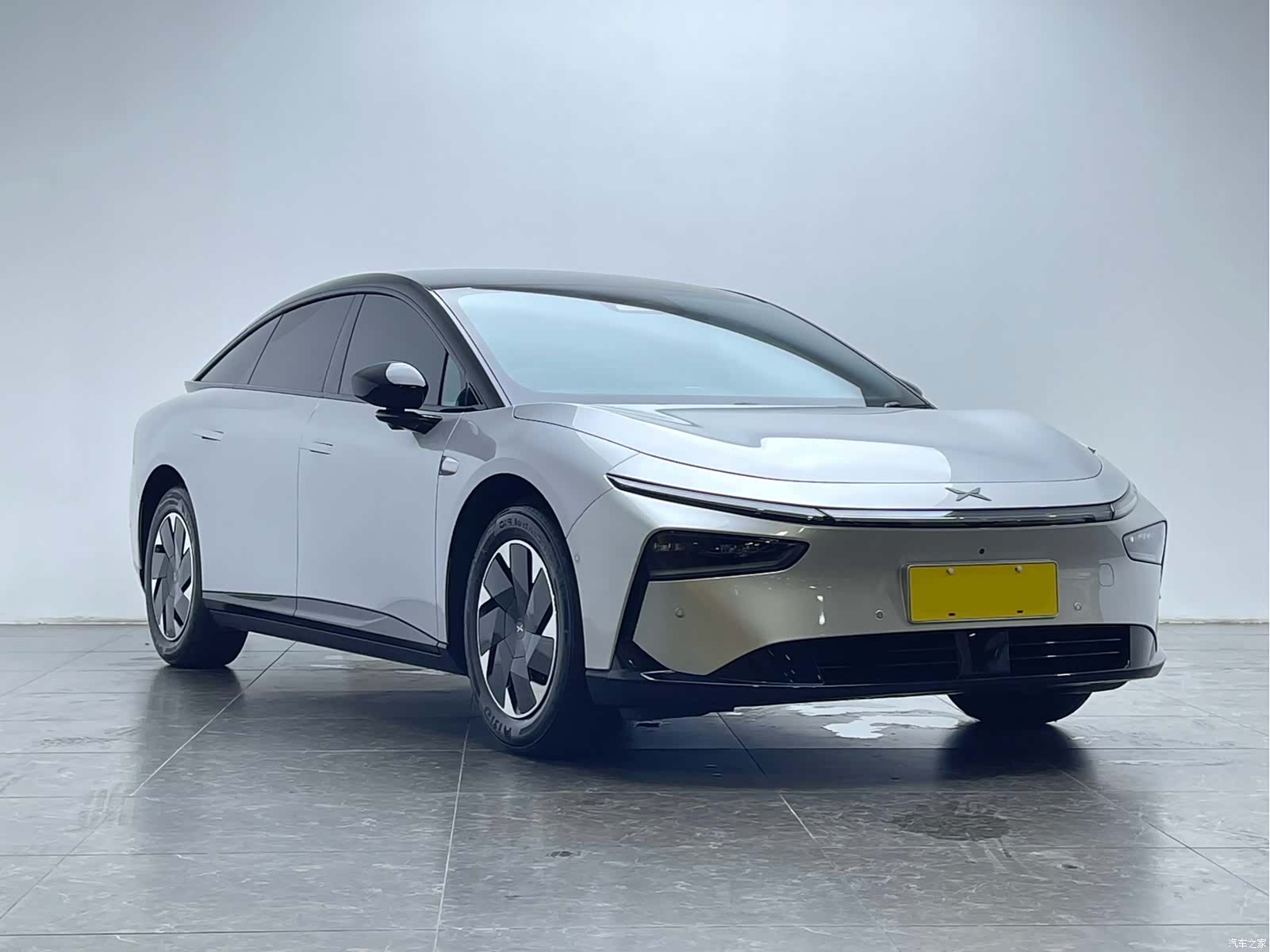 Xpeng P7, 2025 3