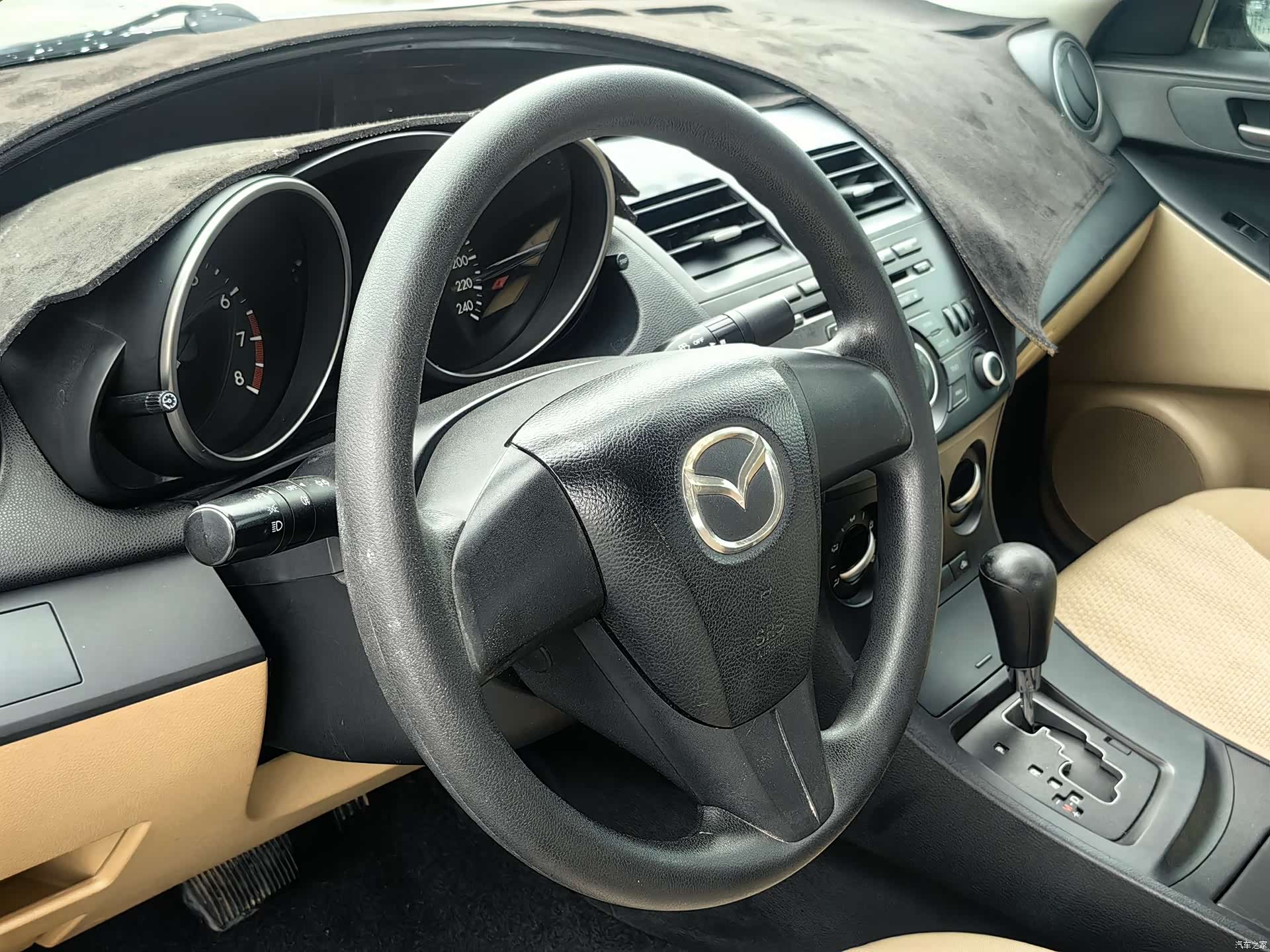 Mazda 3, 2012 10