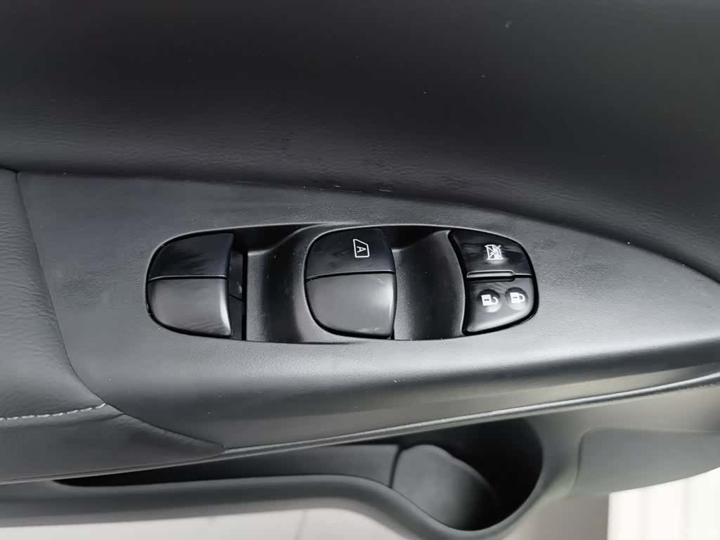 Nissan Sylphy, 2024 9