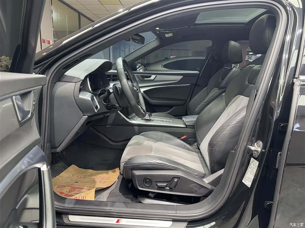 Audi A6L, 2021 все фото