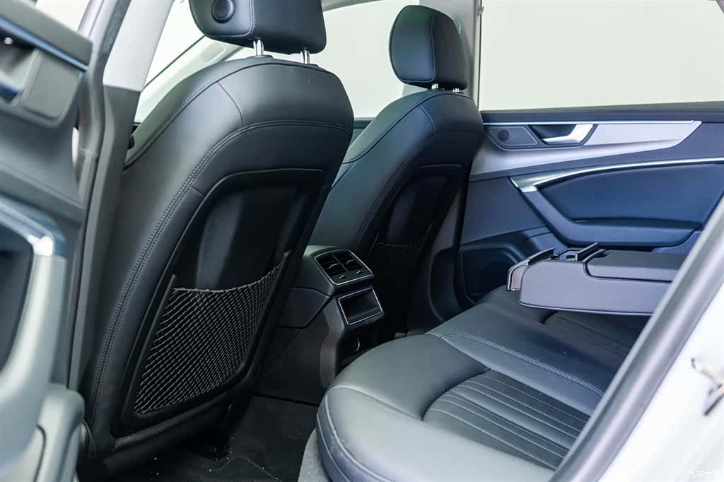 Audi A7, 2021 7