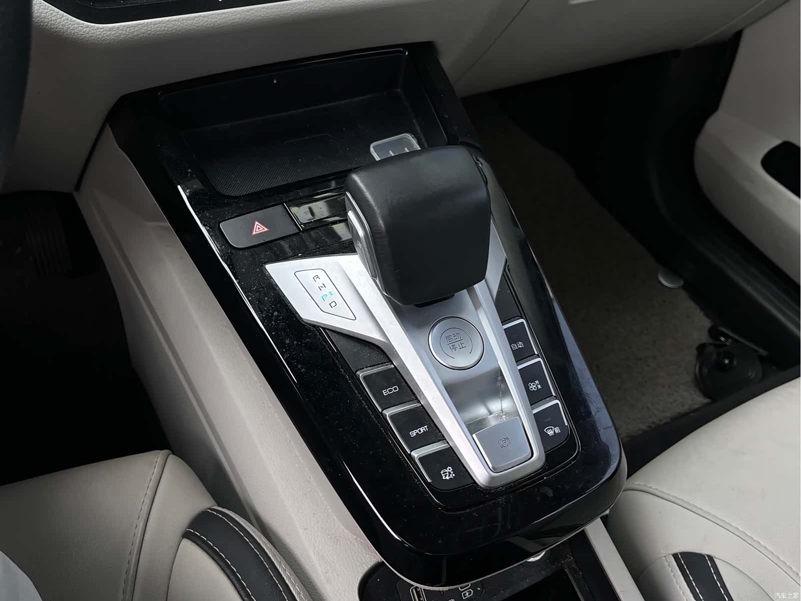 BYD Yuan, 2022 10