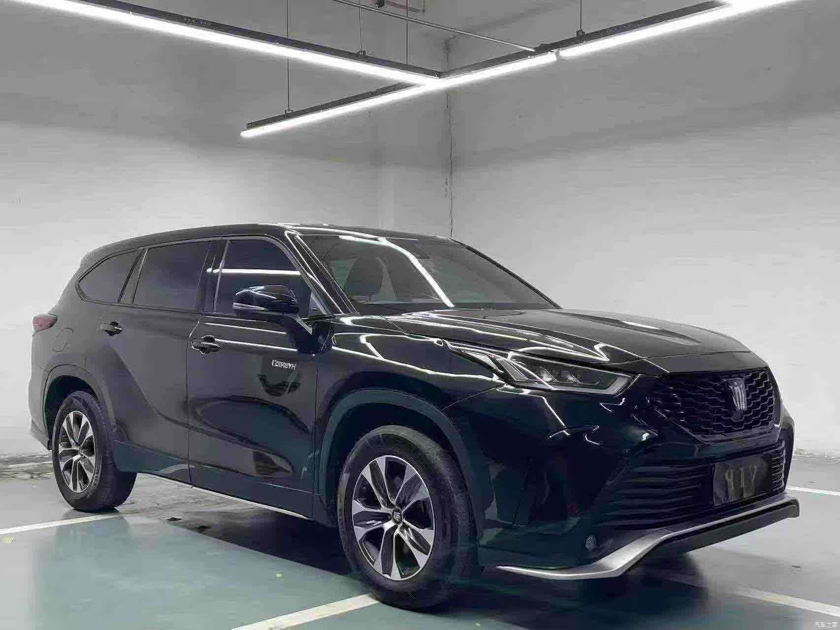 Toyota Crown, 2023 3