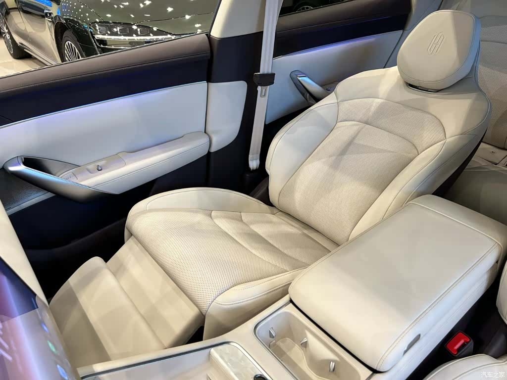 SAIC ShangJie Z7T, 2026 28