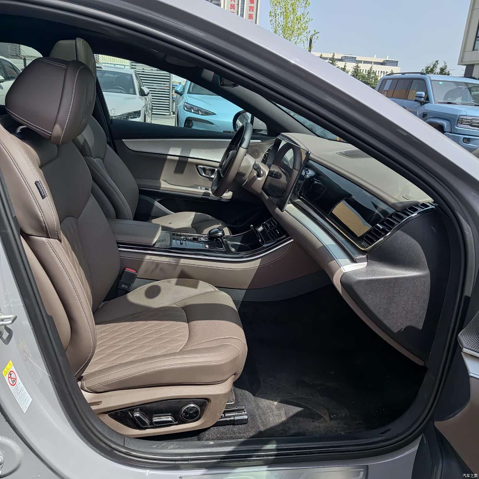 BYD Han, 2025 18