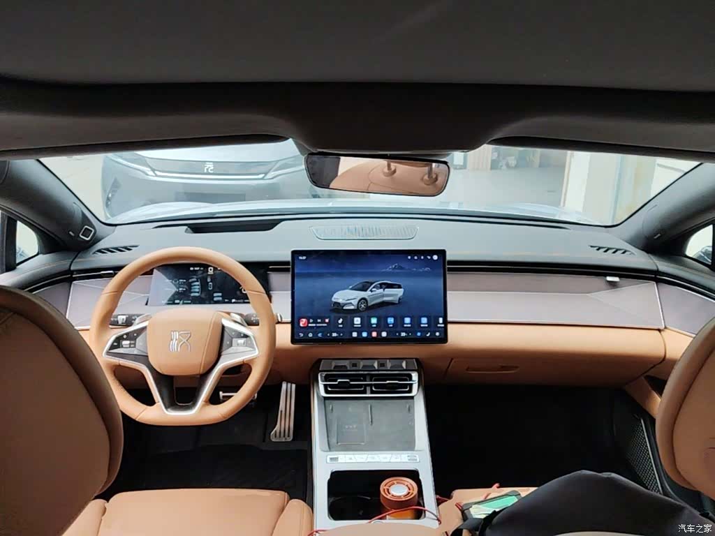 BYD Han, 2025 6