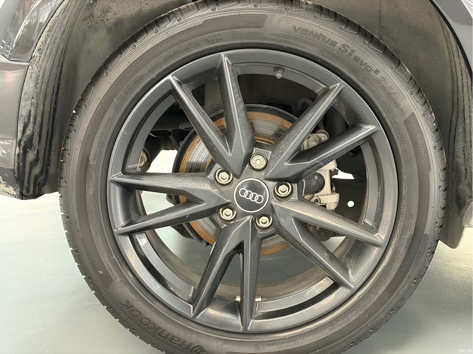 Audi Q2L, 2025 20