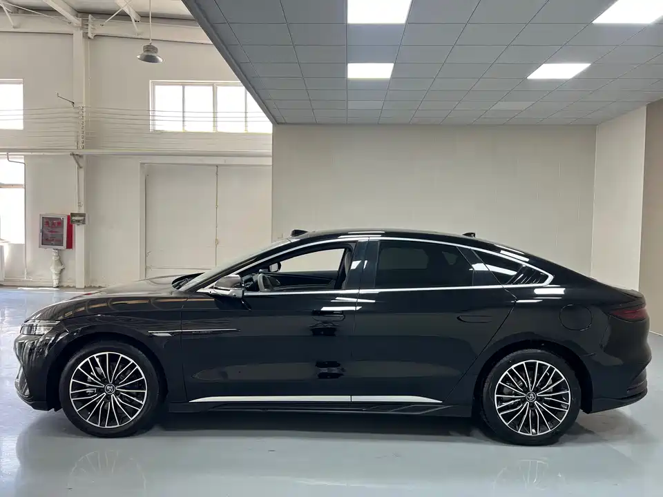 BYD Han