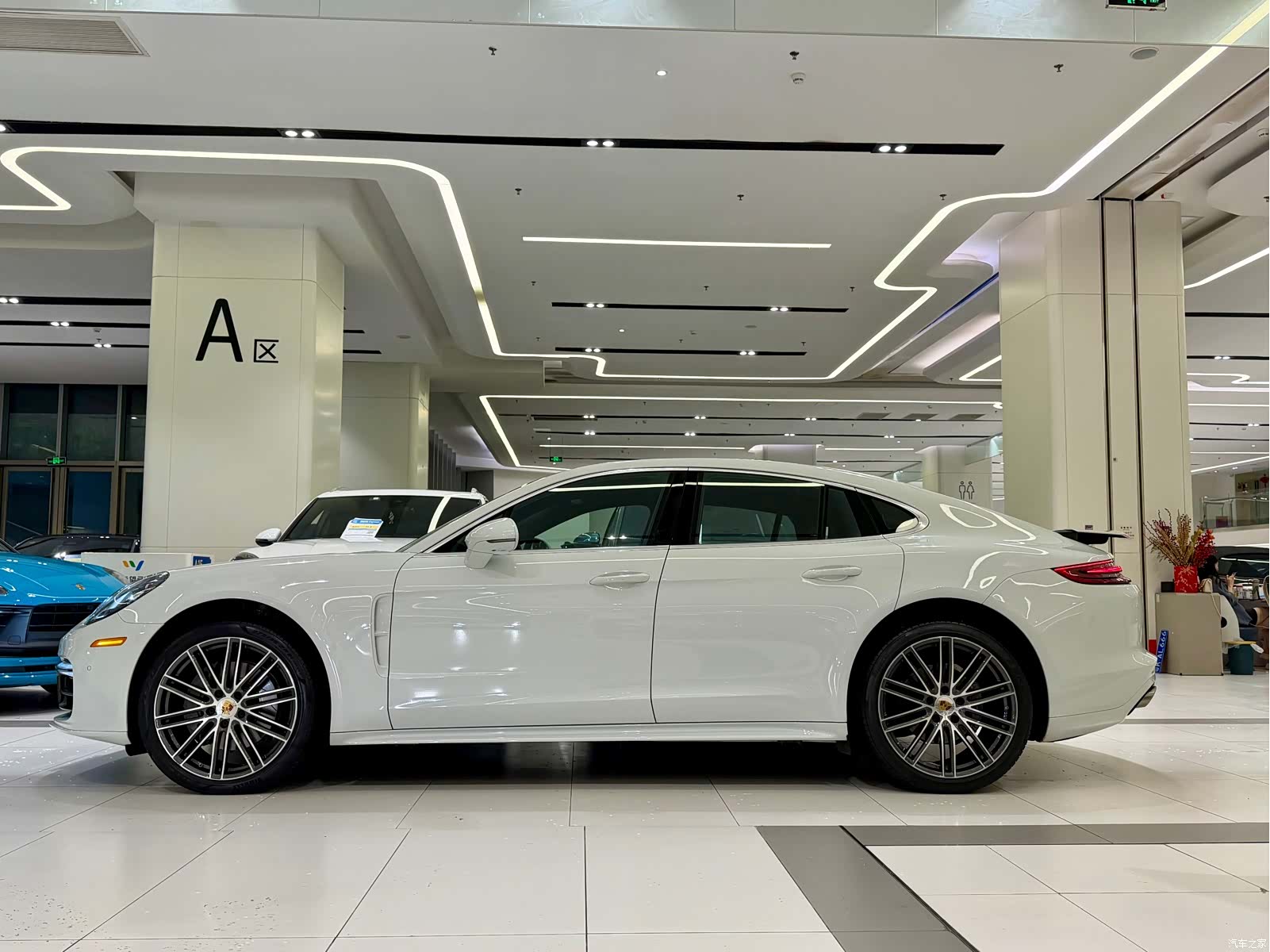 Porsche Panamera, 2018 4
