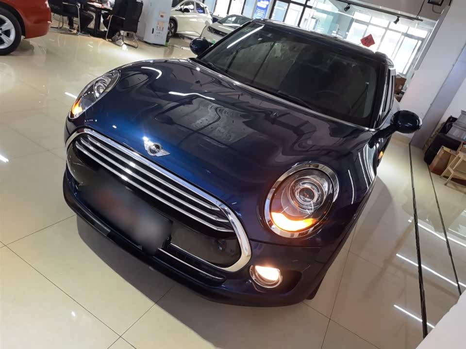 MINI CLUBMAN