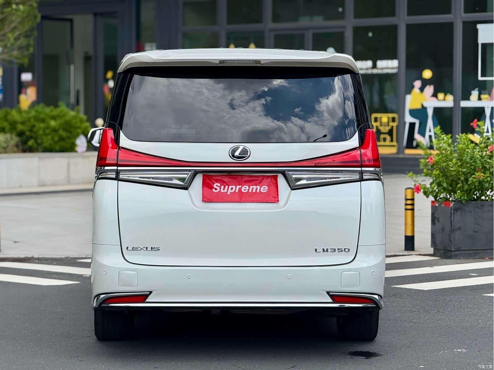 Toyota Alphard, 2015 10