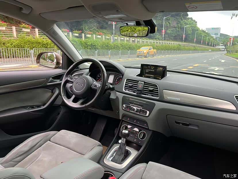 Audi Q3, 2017 9