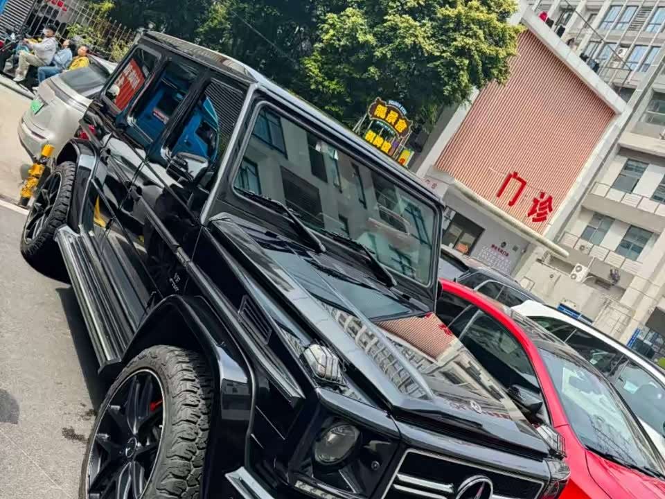 Mercedes-Benz G-class