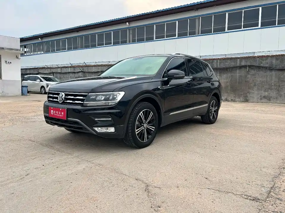 Volkswagen Tiguan L