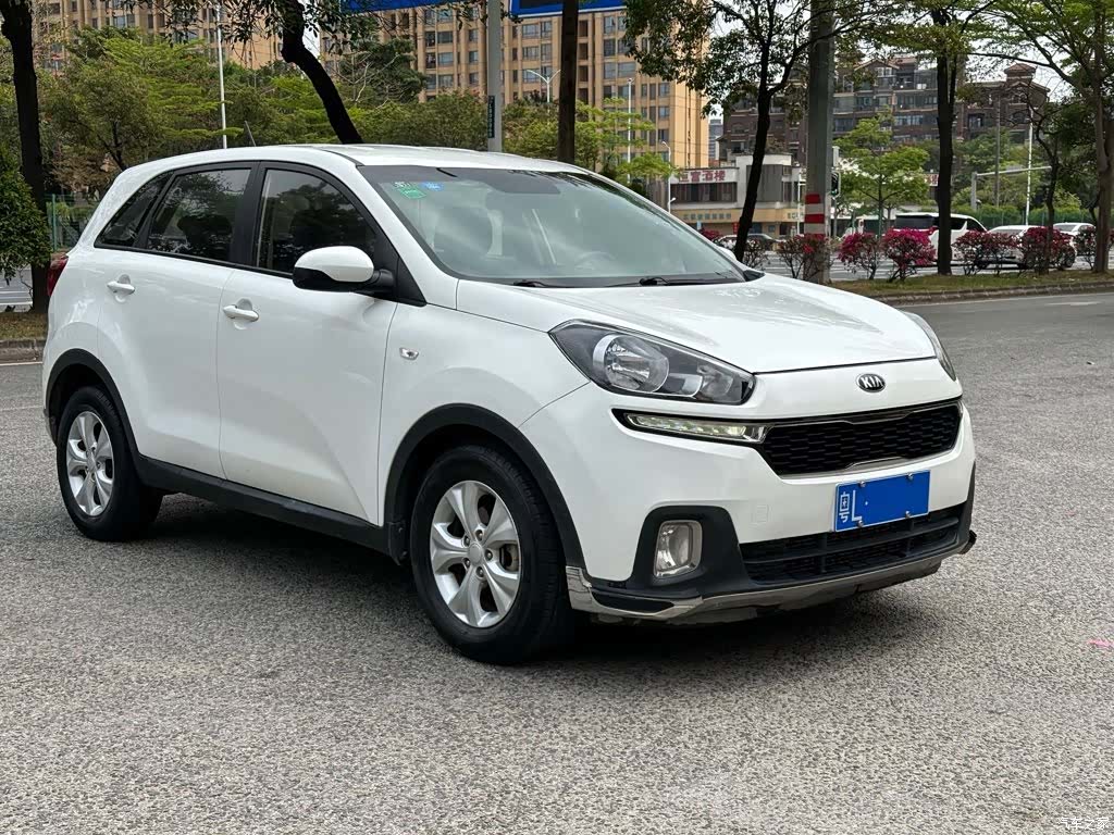 Kia KX3, 2015 3