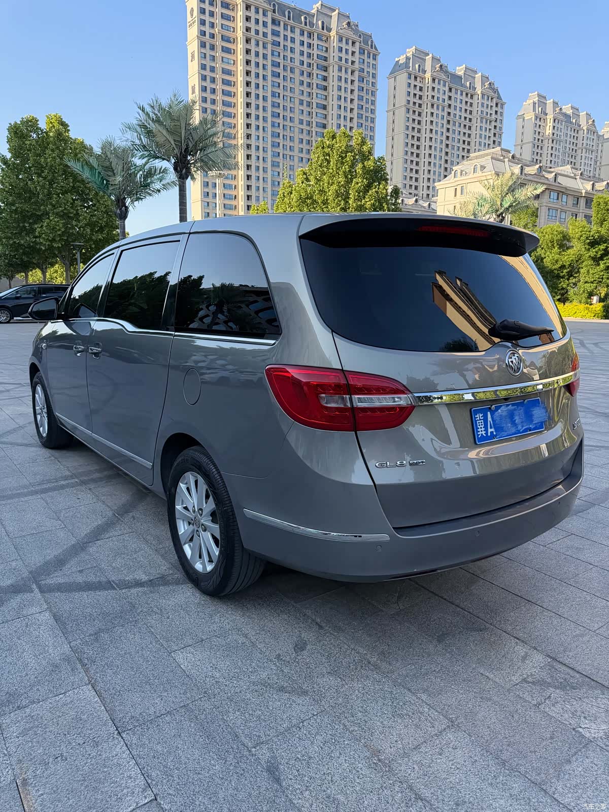 Buick GL8, 2019 3