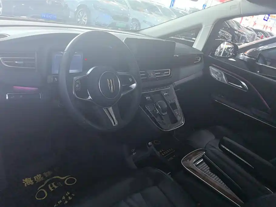 Hongqi HQ9 Hongqi HQ9