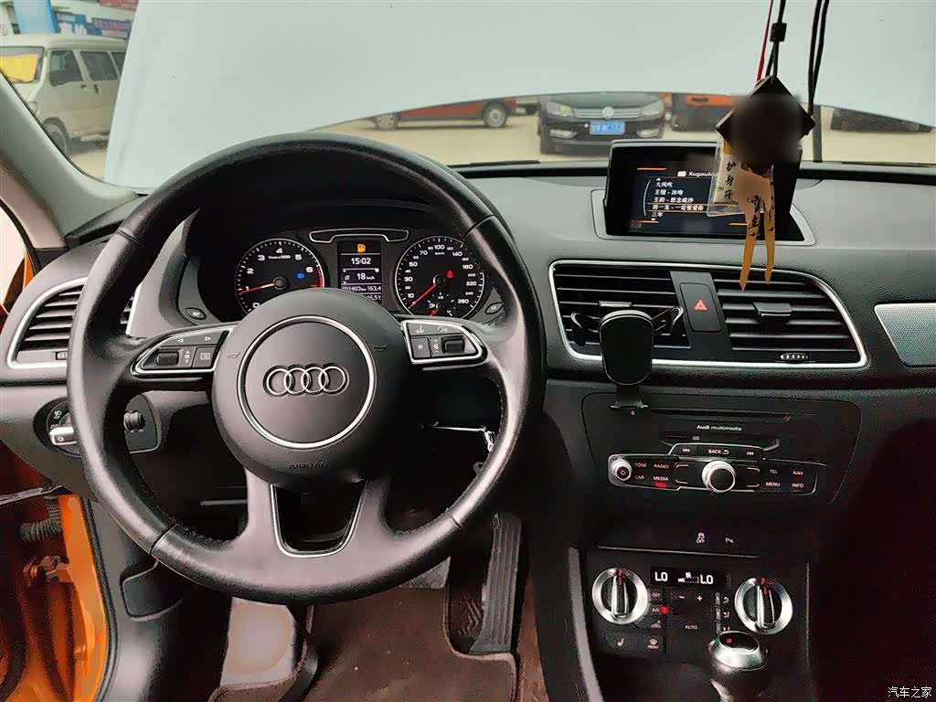 Audi Q3, 2015 10