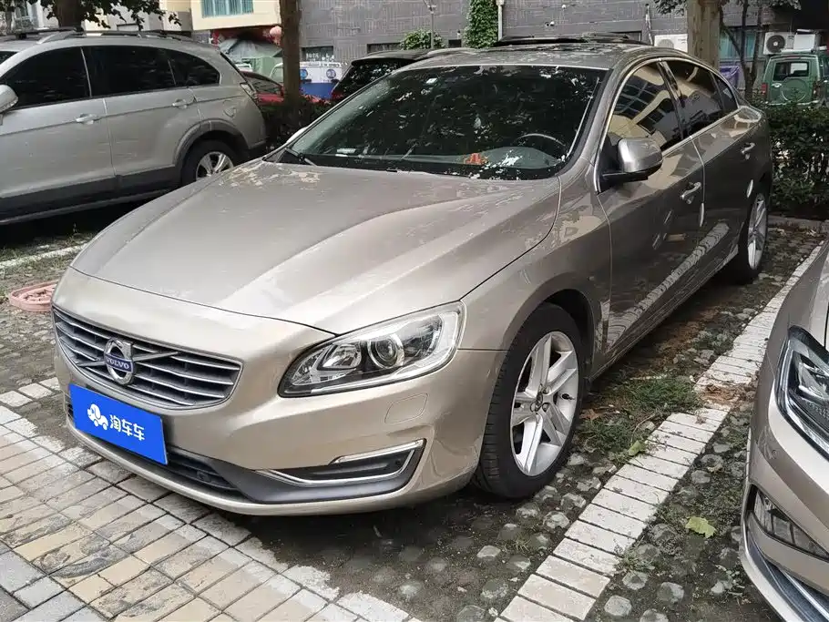Volvo S60