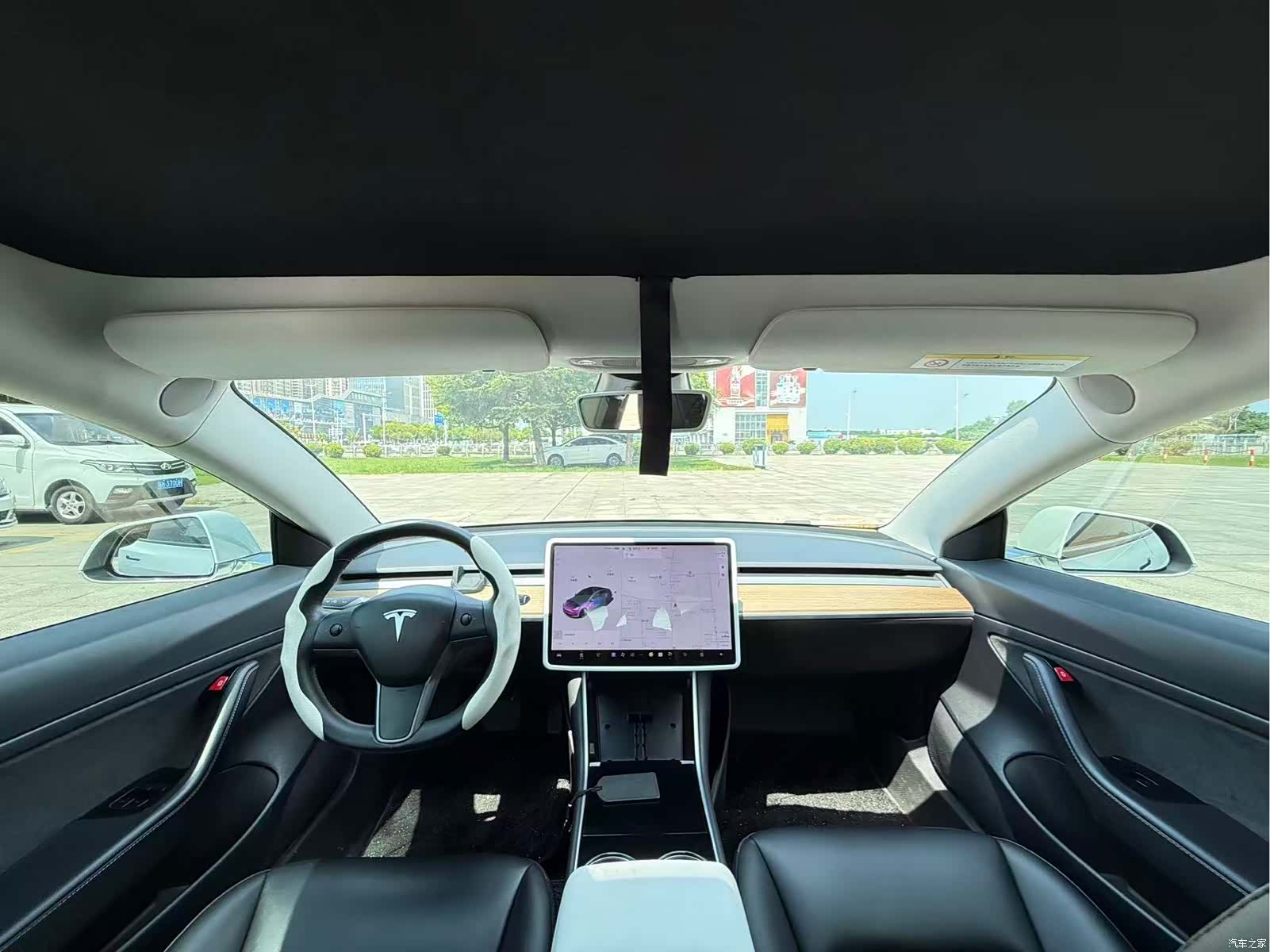 Tesla Model 3, 2020 все фото