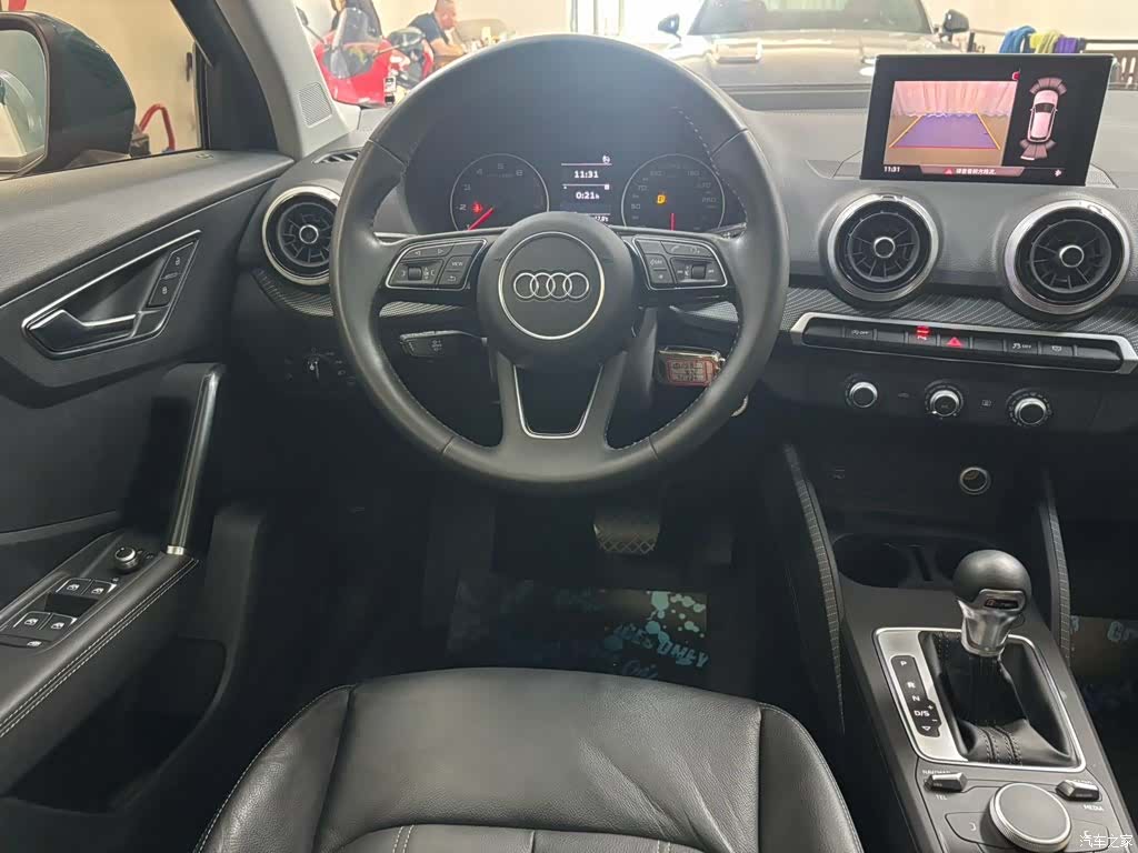 Audi Q2L, 2022 8