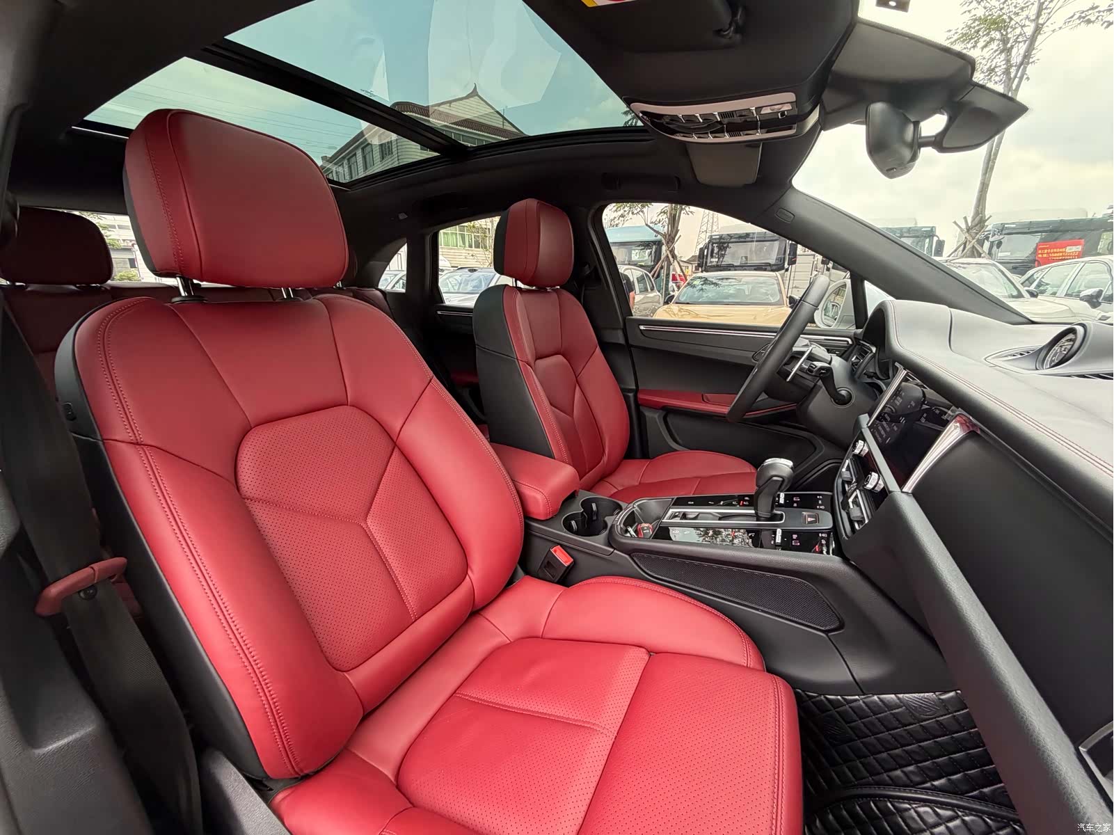 Porsche Macan, 2023 14