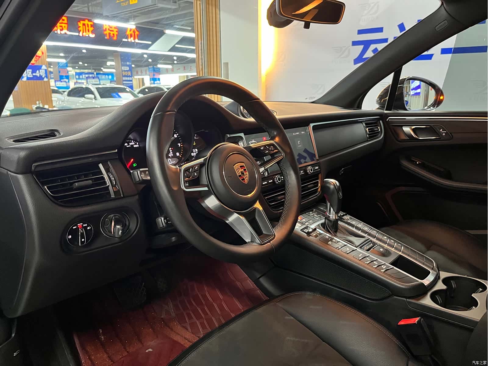 Porsche Macan, 2019 9