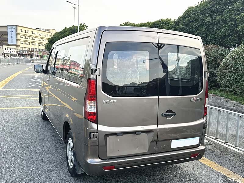 Changan M70, 2020 4