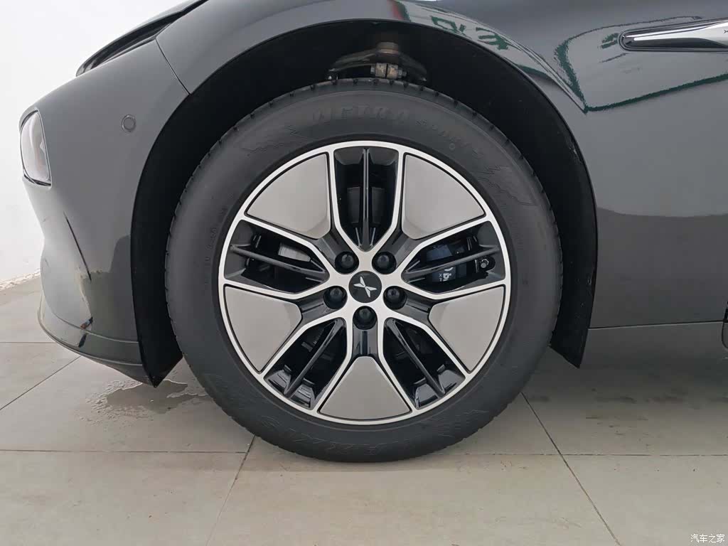 Xpeng P7, 2023 17