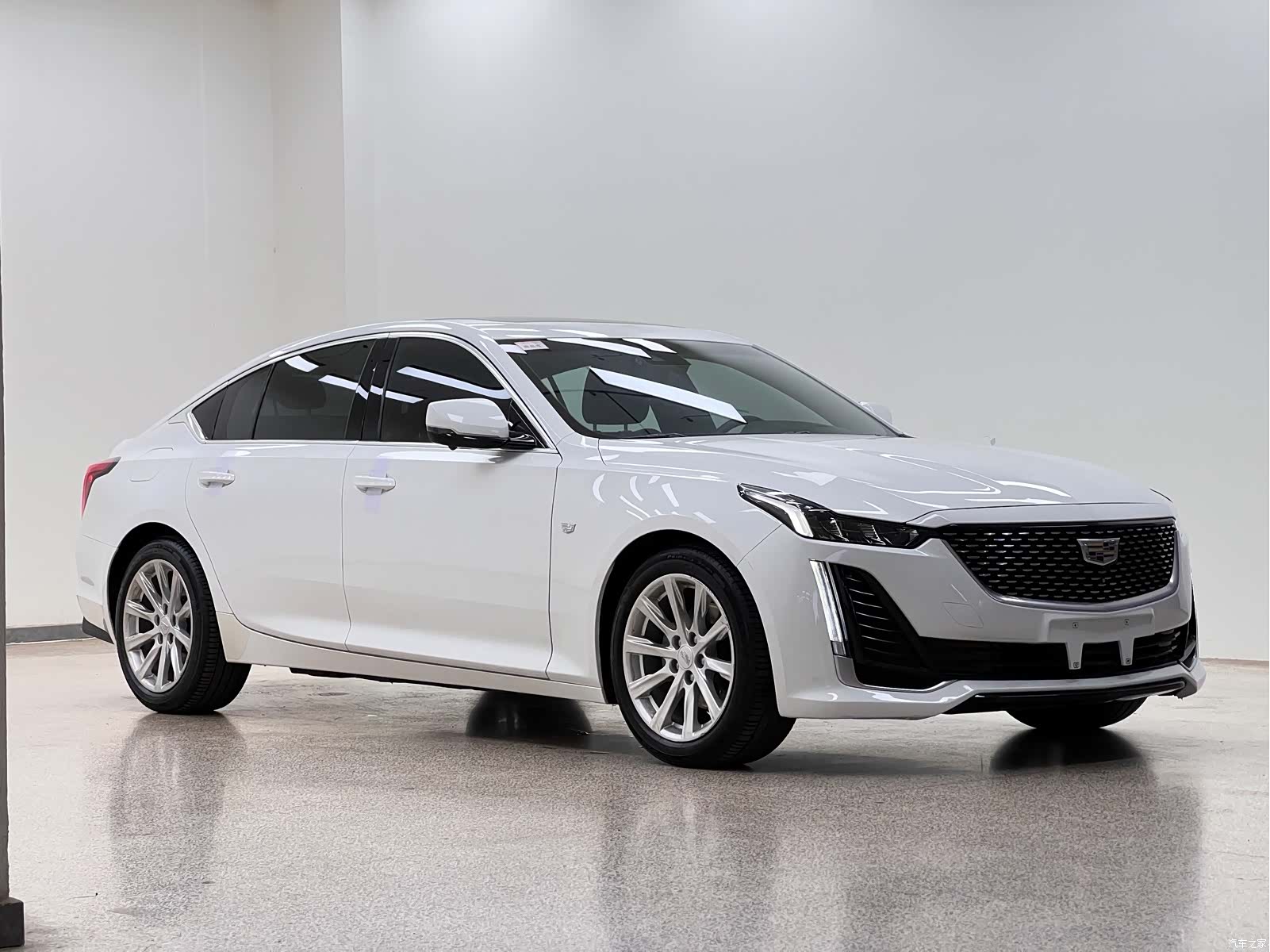 Cadillac CT5, 2020 3