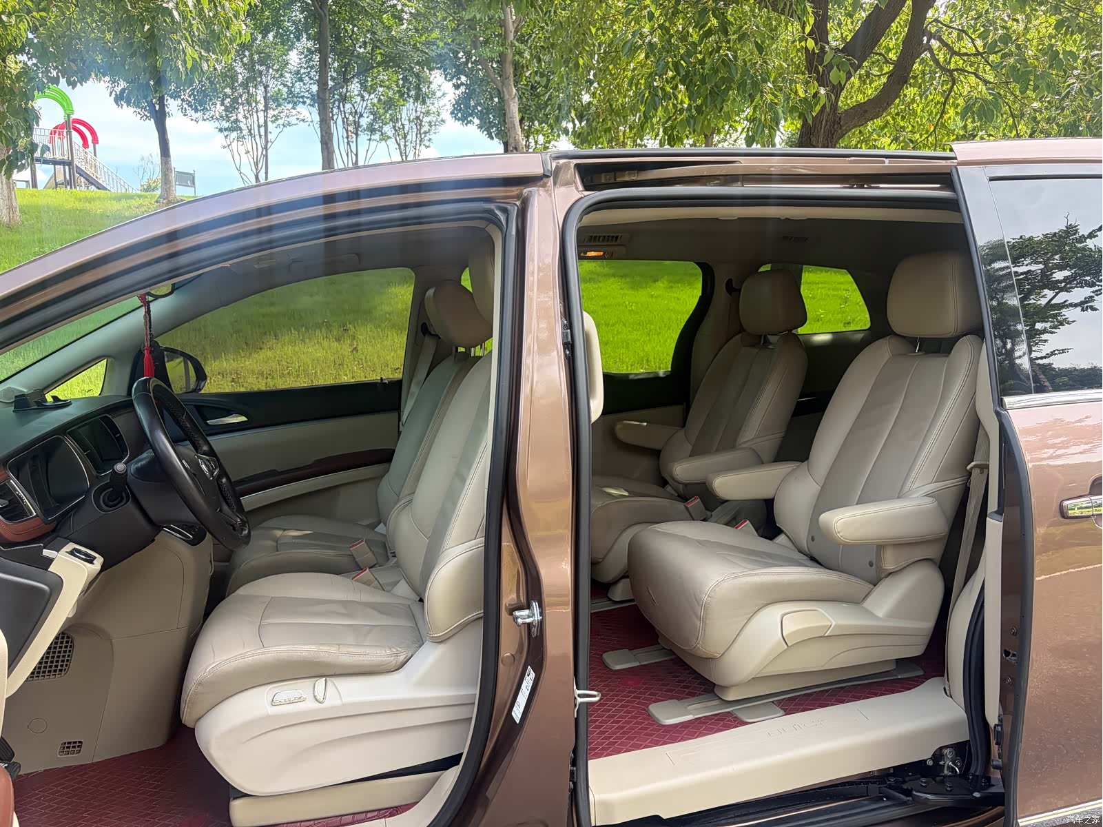Buick GL8, 2019 6
