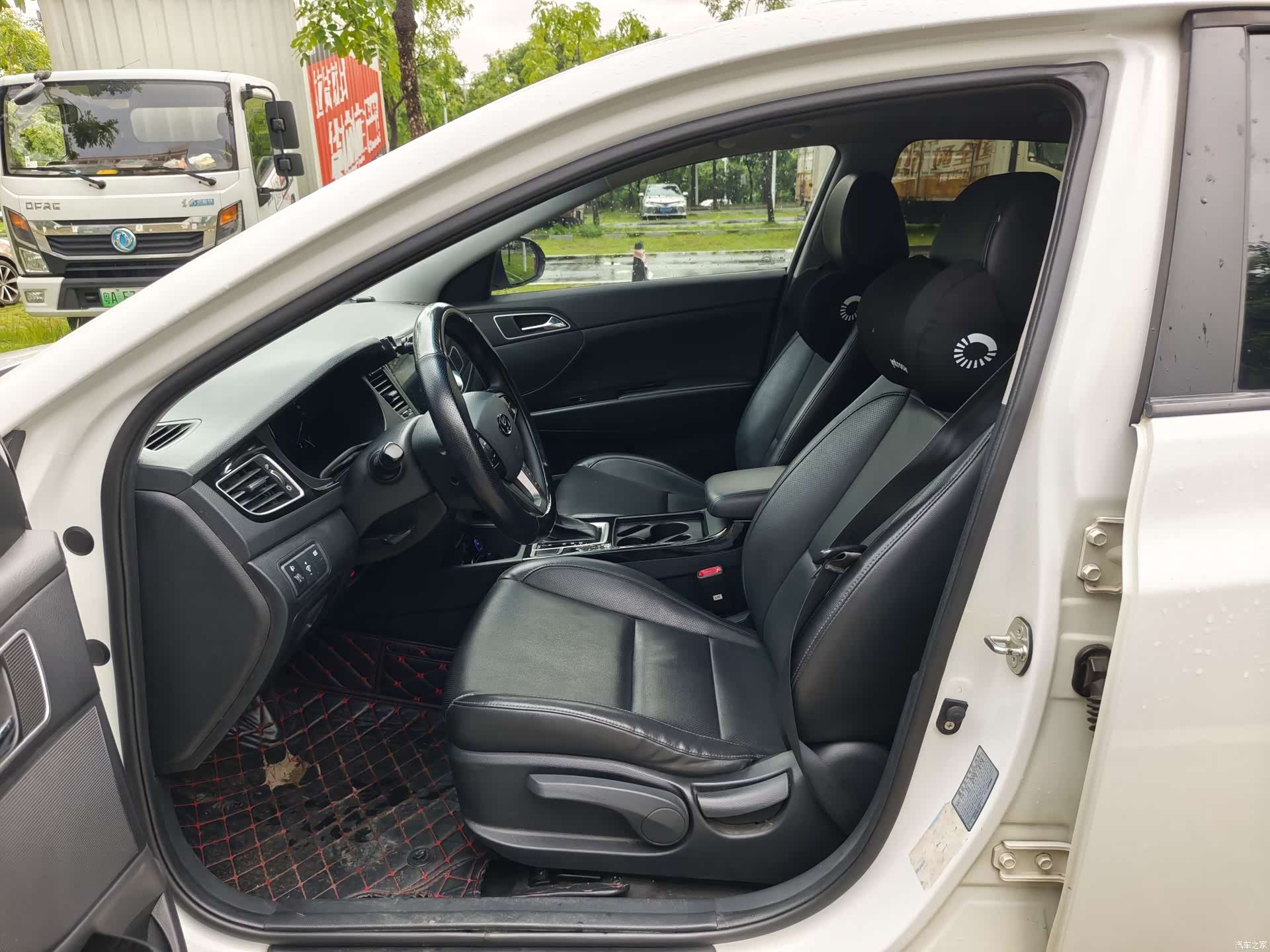 Hyundai GLS, 2014 11