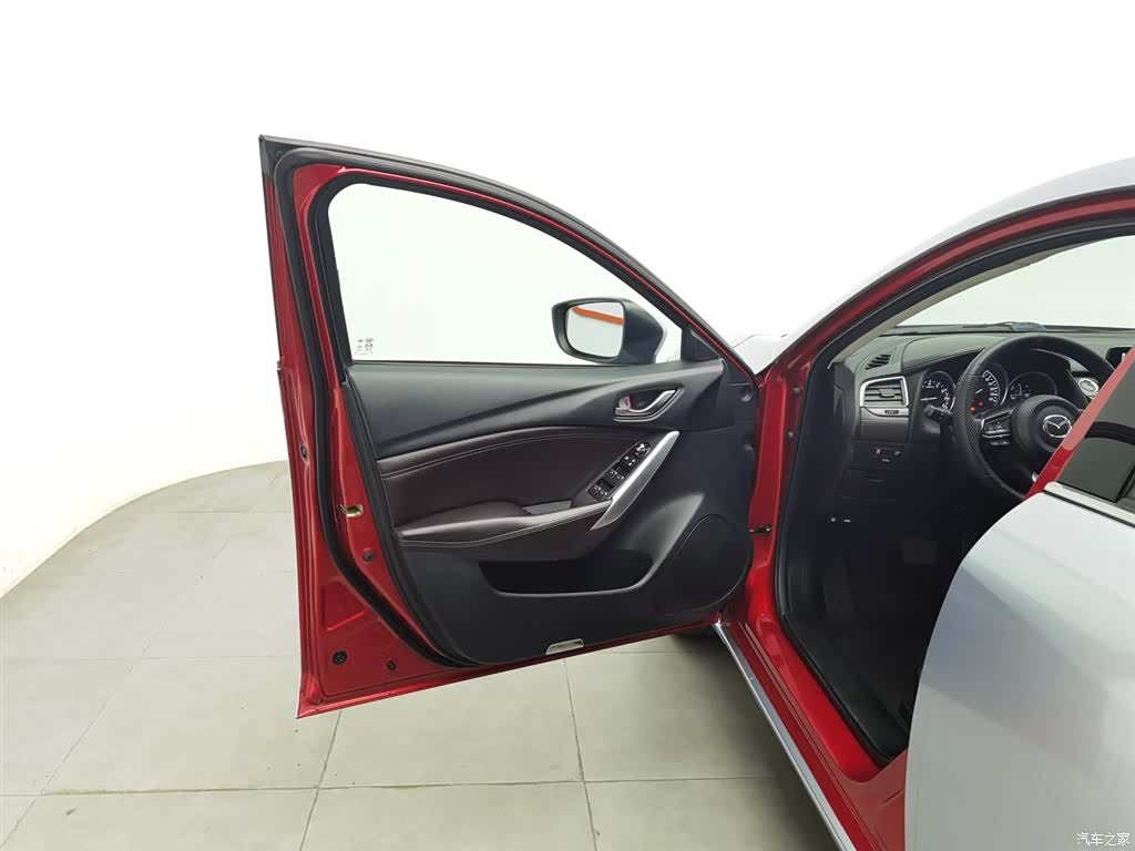 Mazda Atenza, 2019 8