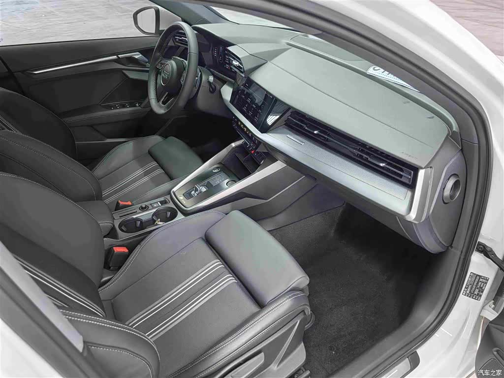 Audi A3, 2023 12