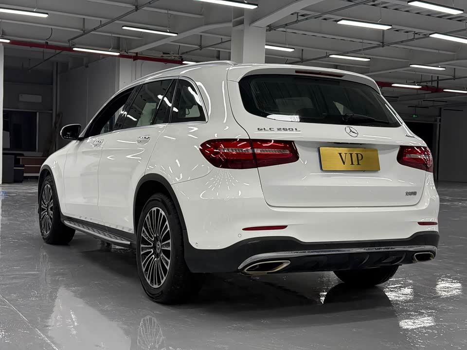 Mercedes-Benz GLC Mercedes-Benz GLC