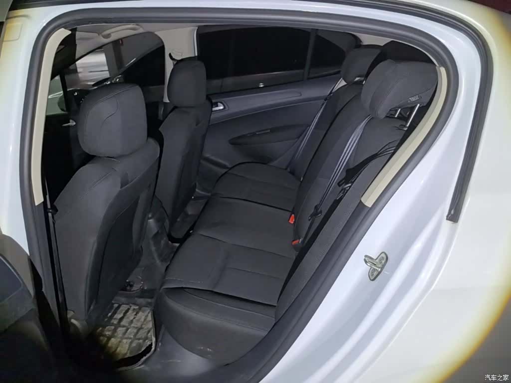Peugeot 308, 2016 15
