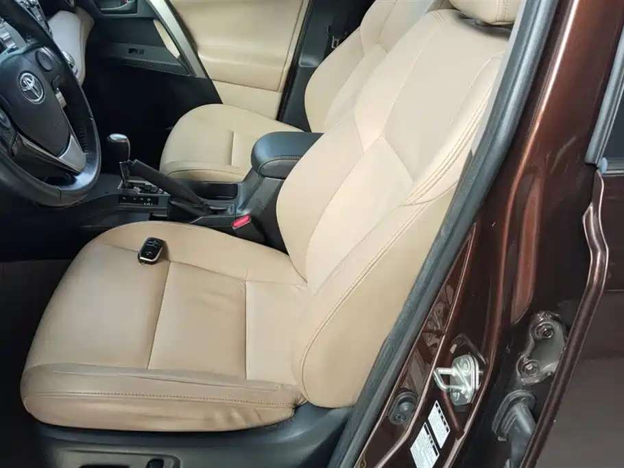 Toyota RAV4 Rongfang