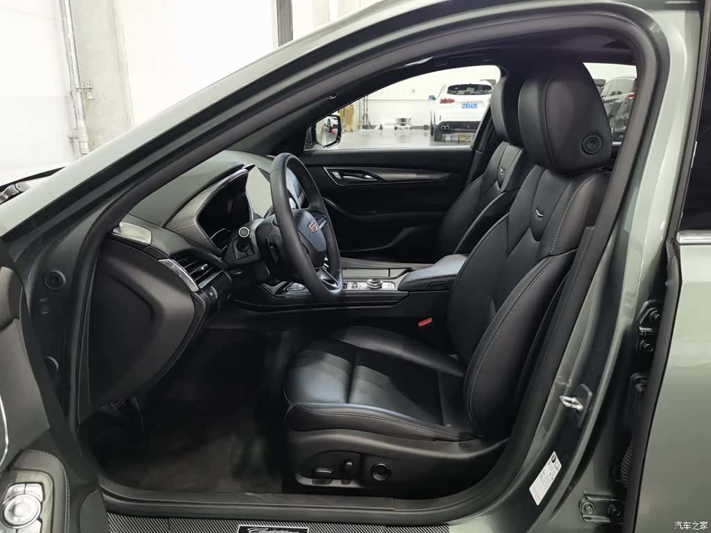 Cadillac CT5, 2024 10