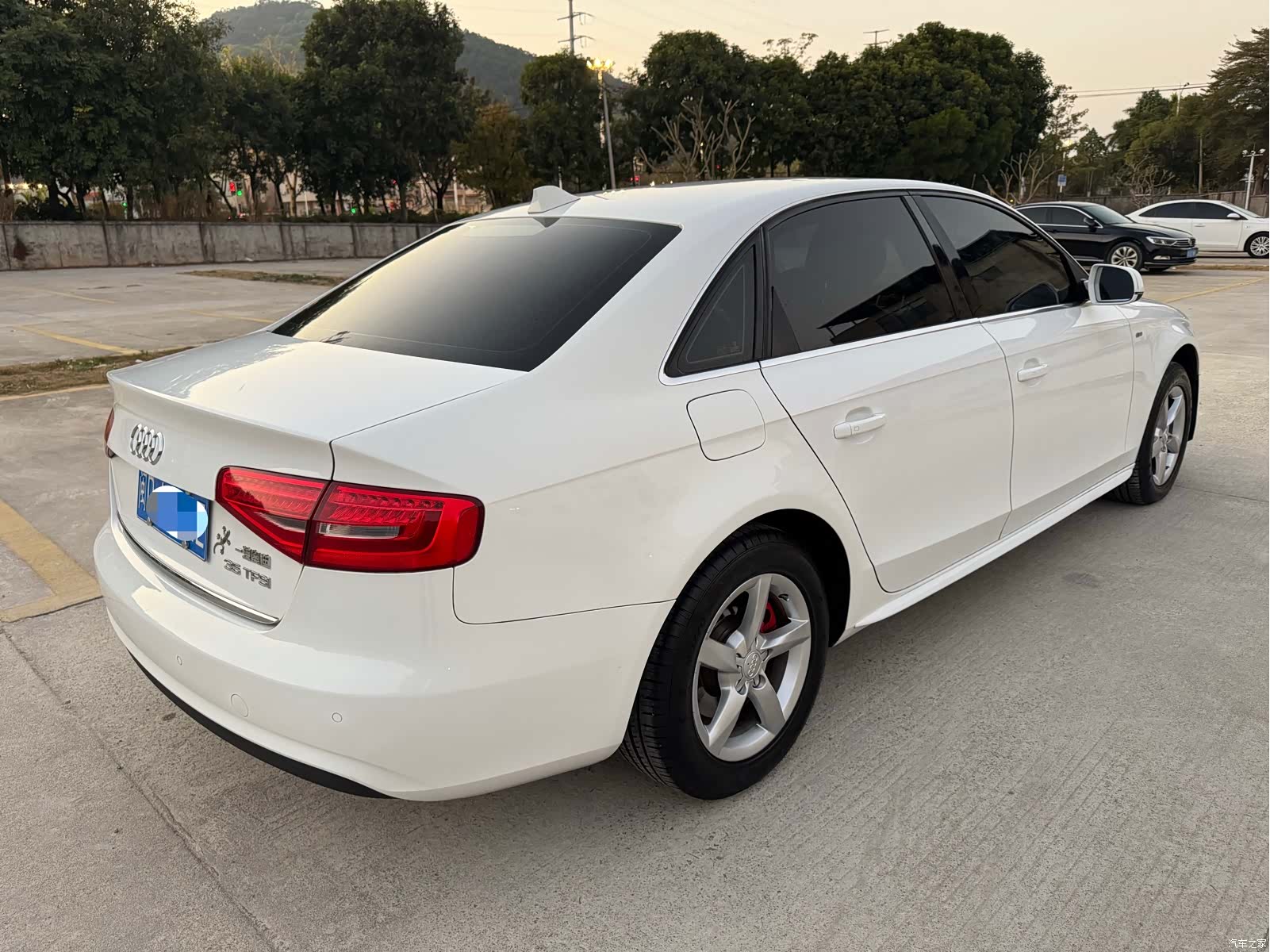 Audi A4L, 2014 7