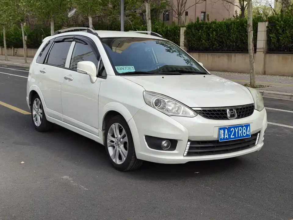 Suzuki Liana A6