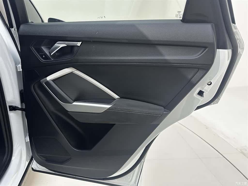 Audi Q3, 2022 28