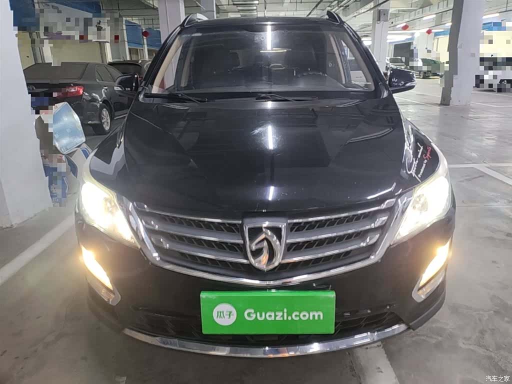 Wuling 560, 2015 3