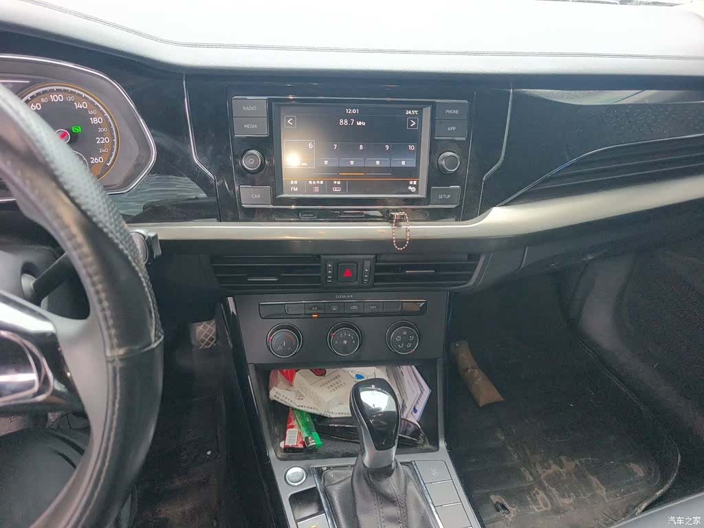 Volkswagen Passat, 2019 9
